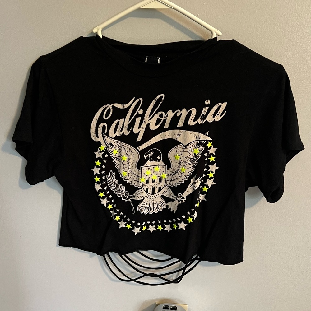EUC cropped Tee